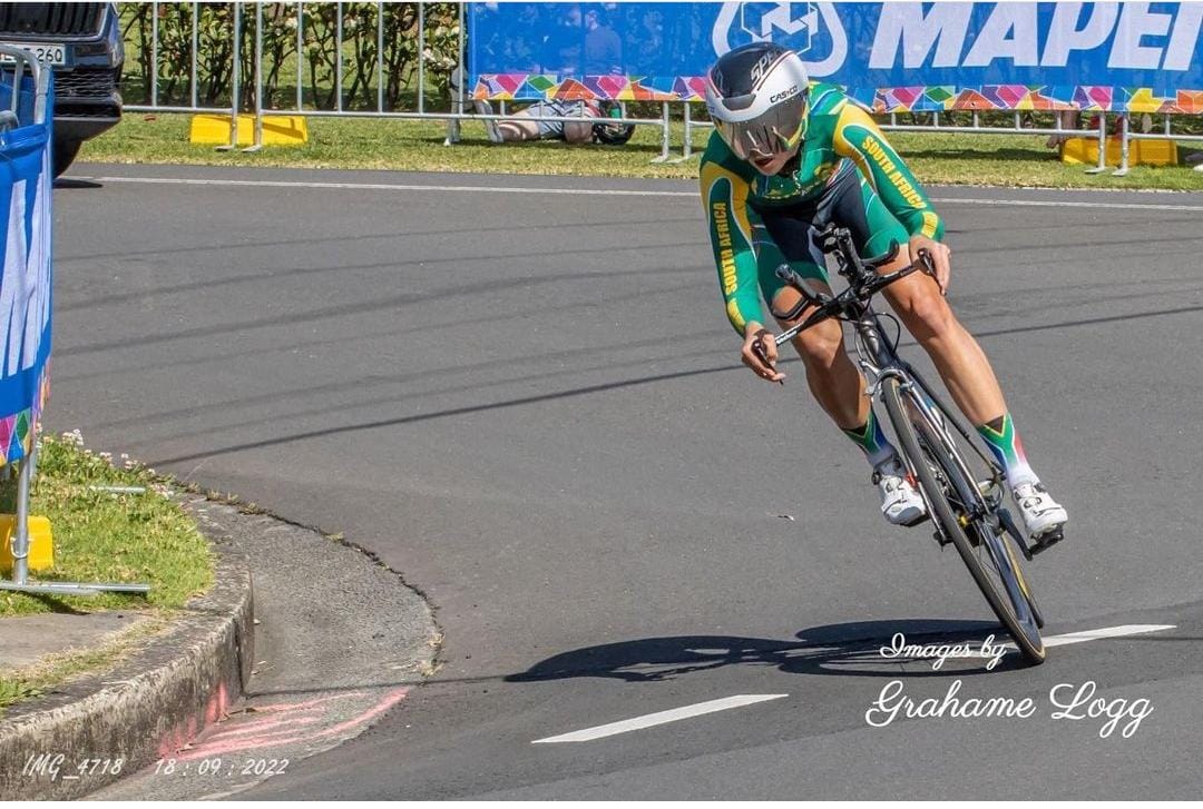 UCI World Championships Road Race Elite Women :
🕘Start Time: 12,25 (AEST) 
🏁 Distance: 164,3 KM
🚲Total Elevation: 2433m

Riders:
Ashleig- Moolman Pasio
Haley Preen
Courteney Webb
Maude Elaine Le Roux

🦾Wishing these #TeamSA riders all the best for their race.