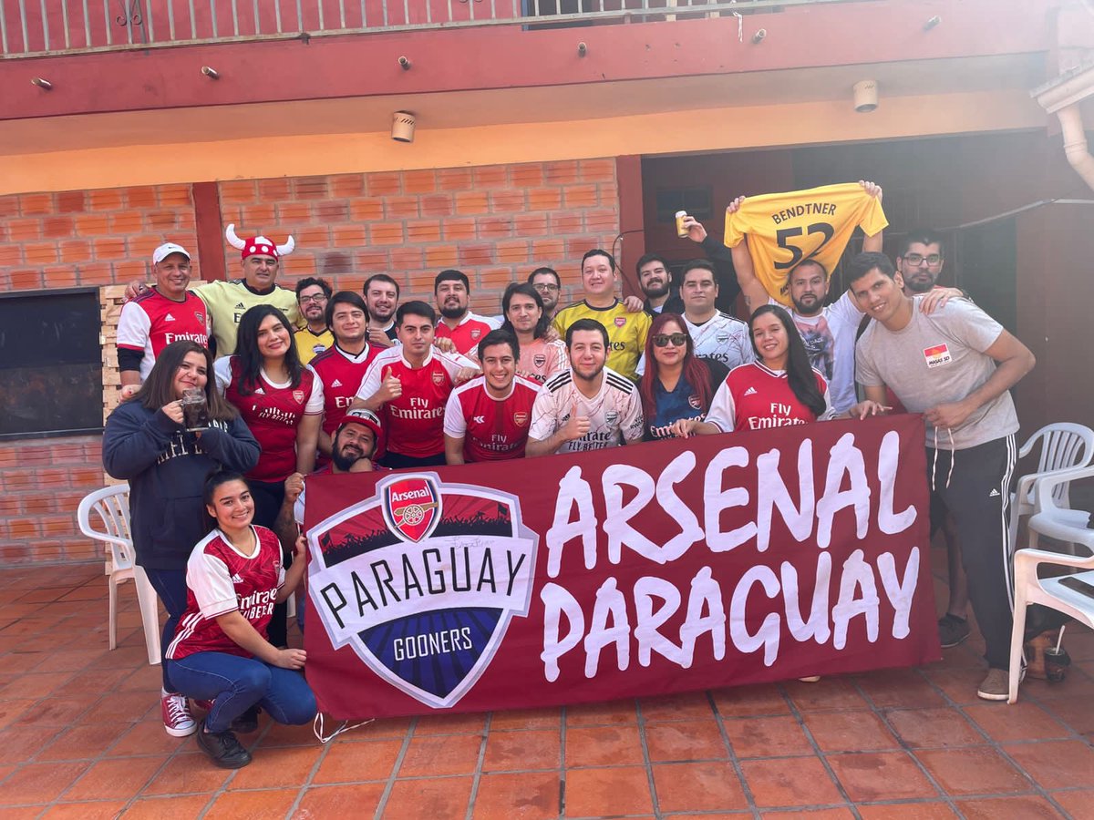 ASCParaguay's tweet photo. #UnDiaComoHoy, en el 2013, se fundaba el Arsenal Paraguay, grupo que años después pasaría a ser una Peña oficial del Arsenal FC en 🇵🇾
¡Hoy estamos de fiesta, hoy cumplimos 9 años! 🥳💥 #AFC #ArsenalPy #COYG https://t.co/vZCcSiJo2n