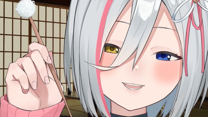 本日のASMR専用モデルお披露目ありがとございました‼️
仕立ててくださったのは
しょうぶママ☺️ @ayameshoubu 
bonjoyパパ😊 @bonjoy_enjoy7 
です❗️いつも綺麗にメイクしてくれてありがとございます😭
お前らの推しはサイキョーにKawaiiのでカワイイと叫びましょう🙌💕
たくさん使っていきます❗️ 