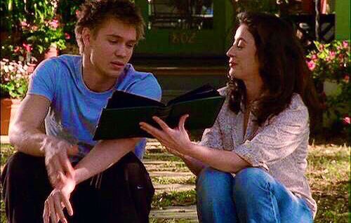 OTHdiary's tweet image. Happy One Tree Hill Day! Nineteen years ago today started the best TV show ever. #OTHday