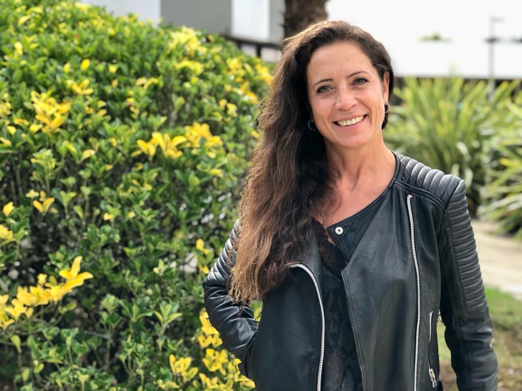 DefendeAGalega's tweet photo. 2️⃣2️⃣7️⃣ semanas denunciando:

⏹️o desmantelamento
⏹️a manipulación
⏹️o incumprimento da Lei de Medios

📣Porque somos servizo público‼️

#NonCoasNosasMans
Ana Pérez neste
#VenresNegro227CRTVG
#DefendeAGalega https://t.co/7RsZ2g7Q8j