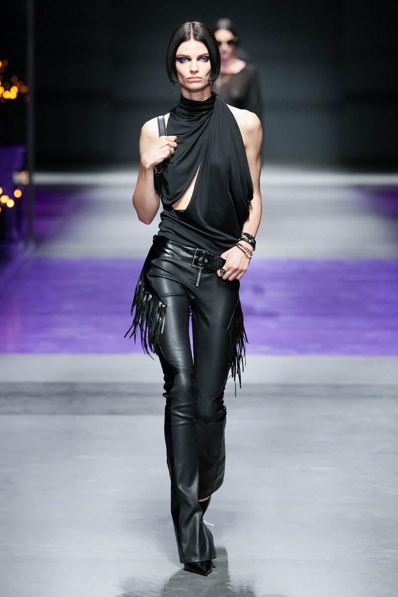 corinne ☆ tweet media