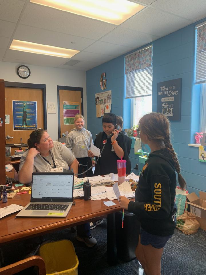 Mrs. Garris and Ms. Yost celebrated students that earned positive referrals with a positive phone call home with friends! We are so proud of our Tracey Tigers and their positive behaviors! Keeping "roaring" Tigers! <a href="/AACountySchools/">AACPS</a> #aacpsawesome
