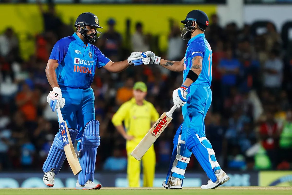 imVkohli's tweet photo. All square. See you in Hyderabad. 🇮🇳👊 https://t.co/2DZM41SMEc