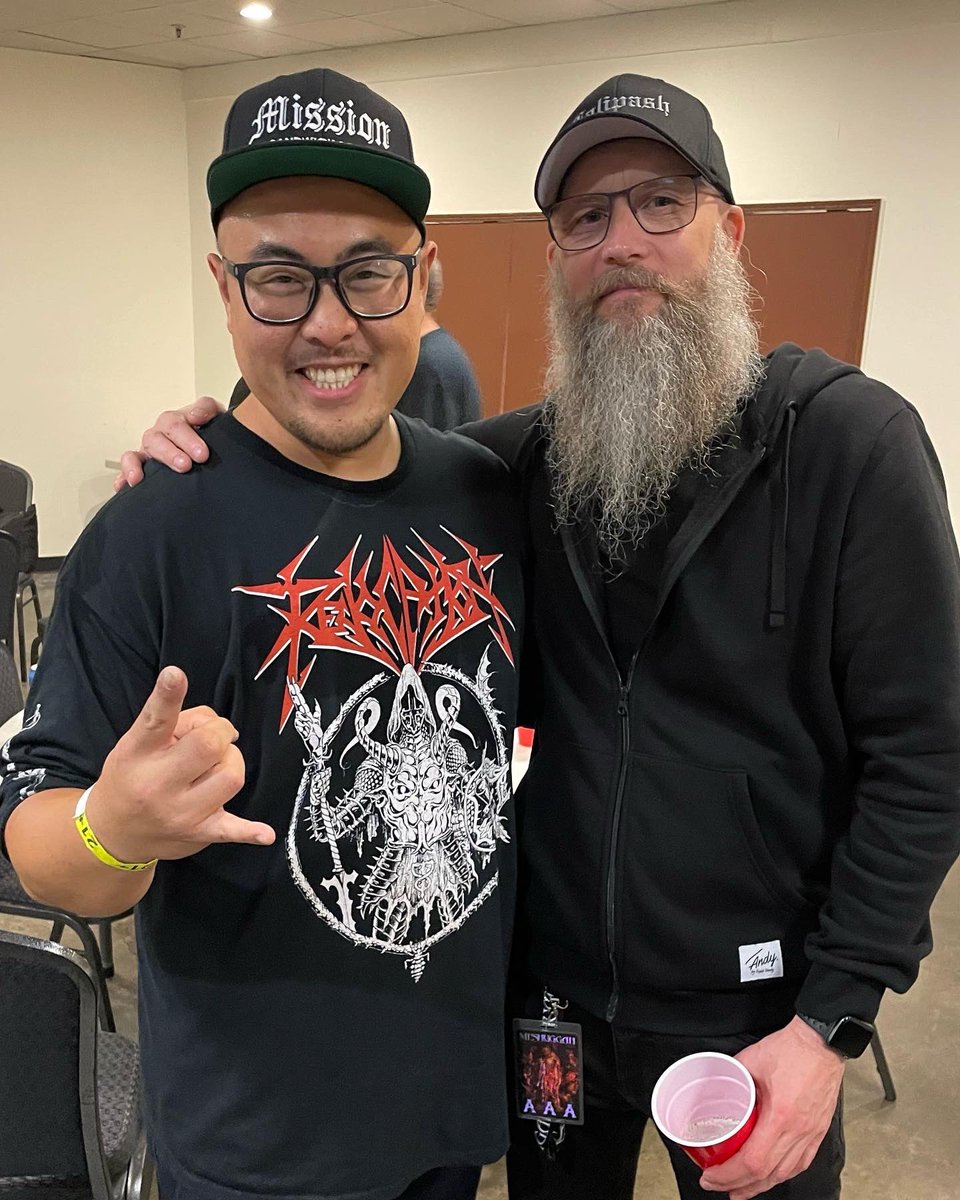 ChefBrianTsao's tweet photo. A little #FBF to last weekend with the Meshuggah camp. Easily of the best shows I’ve ever seen.
#Notyourtypicalchef #meshuggah #meshuggahband #missionsandwich #metal #metalchef https://t.co/2b5OVkHkcq