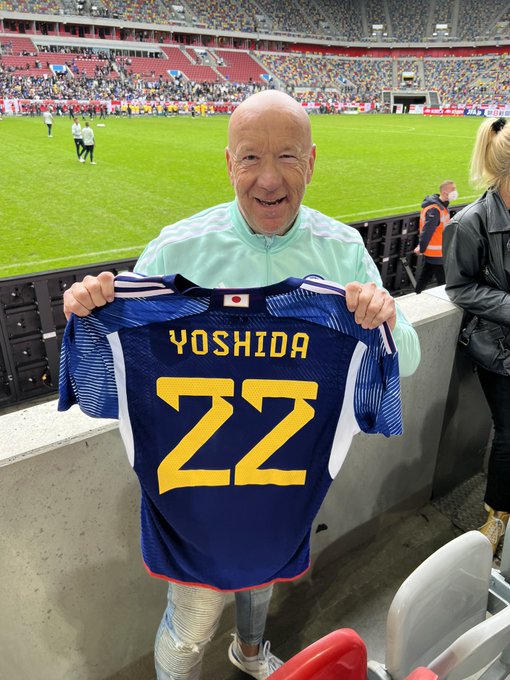 Fdwazmkxkaas54e Jpg Small