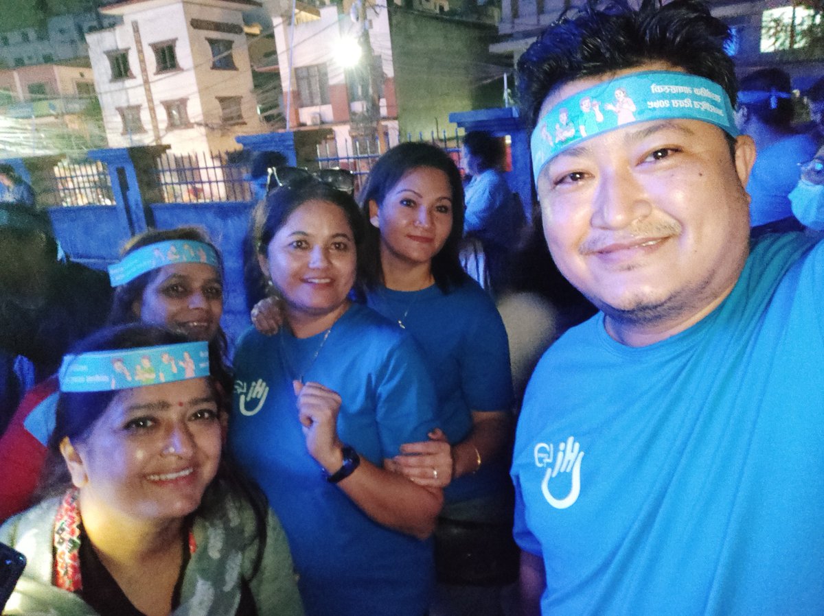 HI_INNESKA's tweet photo. Nepal lit up Dharahara in blue to commemorate and raise awareness of the importance of sign languages. 🤘🎇💙  

It's a reminder for all of us: Sign languages unite us. As we strive for a more inclusive society, let's continue to raise awareness! #InternationalDayofSignLanguages https://t.co/AhNj2aXBKj