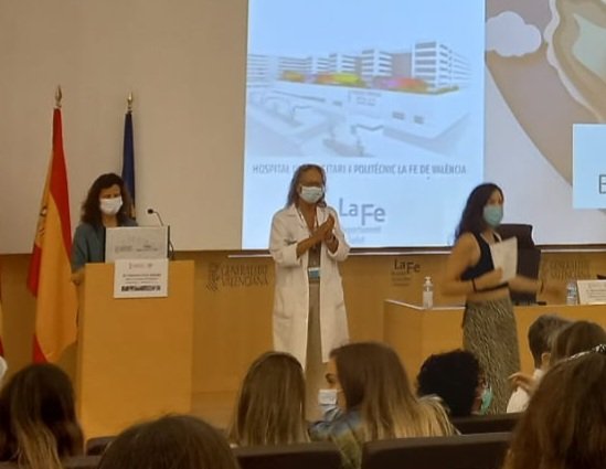 Rosario Ros (@cuidandoneonato) on Twitter photo 1/2 Emocionante ver cómo recibían sus diplomas Mar Moragues,Martha Domínguez,Patricia Sánchez, Carla Gómez, la primera promoción #EIR de <a href="/pediatrialafe/">Pediatrialafe</a> 1/2 Emocionante ver cómo recibían sus diplomas Mar Moragues,Martha Domínguez,Patricia Sánchez, Carla Gómez, la primera promoción #EIR de <a href="/pediatrialafe/">Pediatrialafe</a>