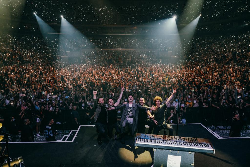It’s very rare when the band and the audience just become one. It’s the same energy. It doesn’t matter when we are in the world. WE ARE THE F*****G #thescriptfamily baby 🙌🙌⚡️⚡️ 

📸 Magic Liwanag