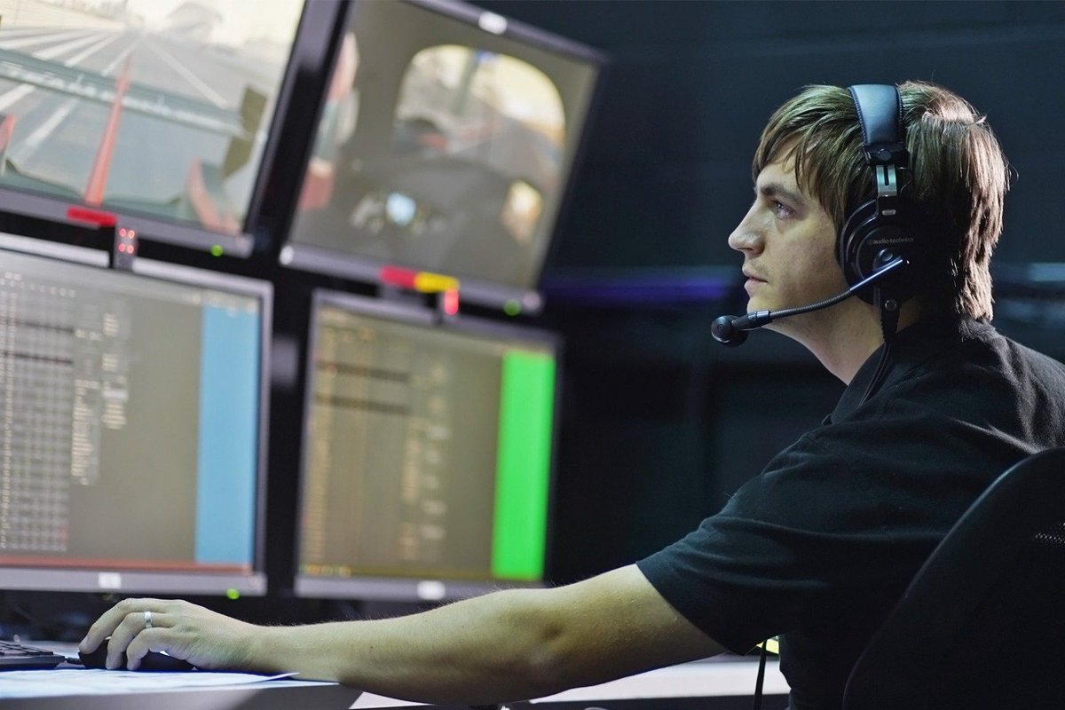 GFTGRacing's tweet photo. Dan Hyde, Vice-Principal of Go for the Gap Racing got interviewed about his role behind the scenes at @LeMansVirtual !

https://t.co/OOusckqlZL https://t.co/cLoNaFTqdz