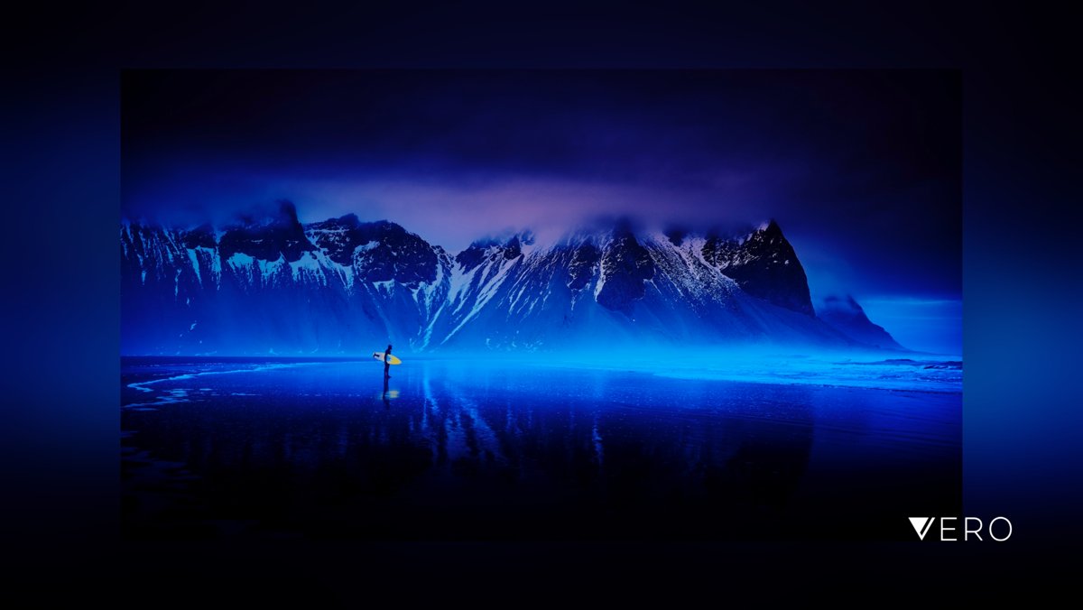 Blue hour in Southern Iceland after a surf session as the temperature drops and a storm rolls in. 

#Tranquility #Blue #Reflection #bluehour #surfing #iceland #hofn #ocean #landscapephotography #ScenicsNature #Night #adventure #adv… vero.co/lucasgilman/k1…