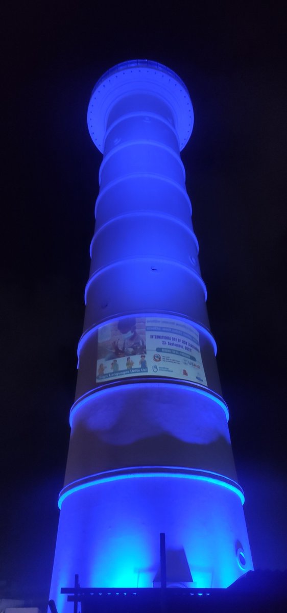 HI_INNESKA's tweet photo. Nepal lit up Dharahara in blue to commemorate and raise awareness of the importance of sign languages. 🤘🎇💙  

It's a reminder for all of us: Sign languages unite us. As we strive for a more inclusive society, let's continue to raise awareness! #InternationalDayofSignLanguages https://t.co/AhNj2aXBKj