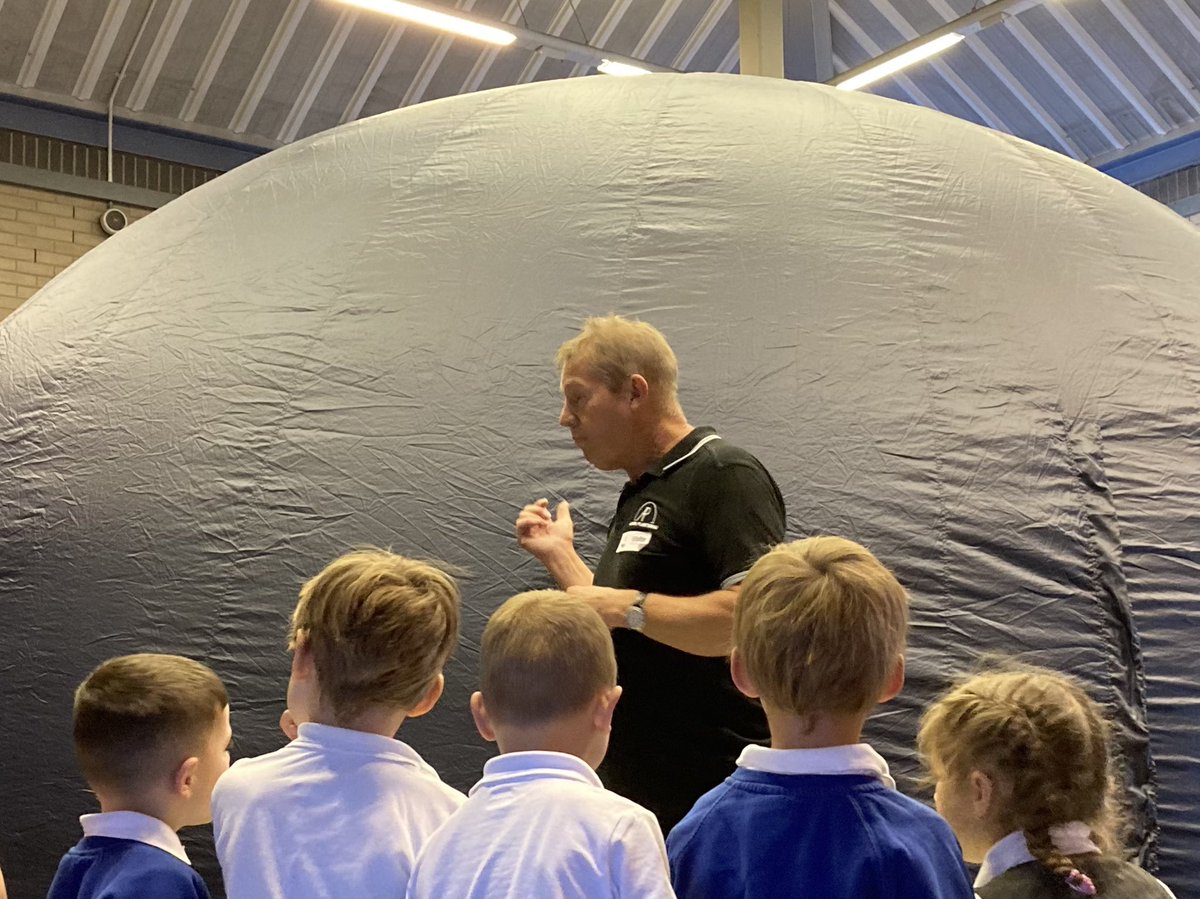 MFinfantschool's tweet photo. Wow. Jellyfish children really enjoyed the visiting planetarium today. Cameras don’t really work inside but believe me when i say it was SPECTACULAR!
#MFscience https://t.co/OBktgo1R8r