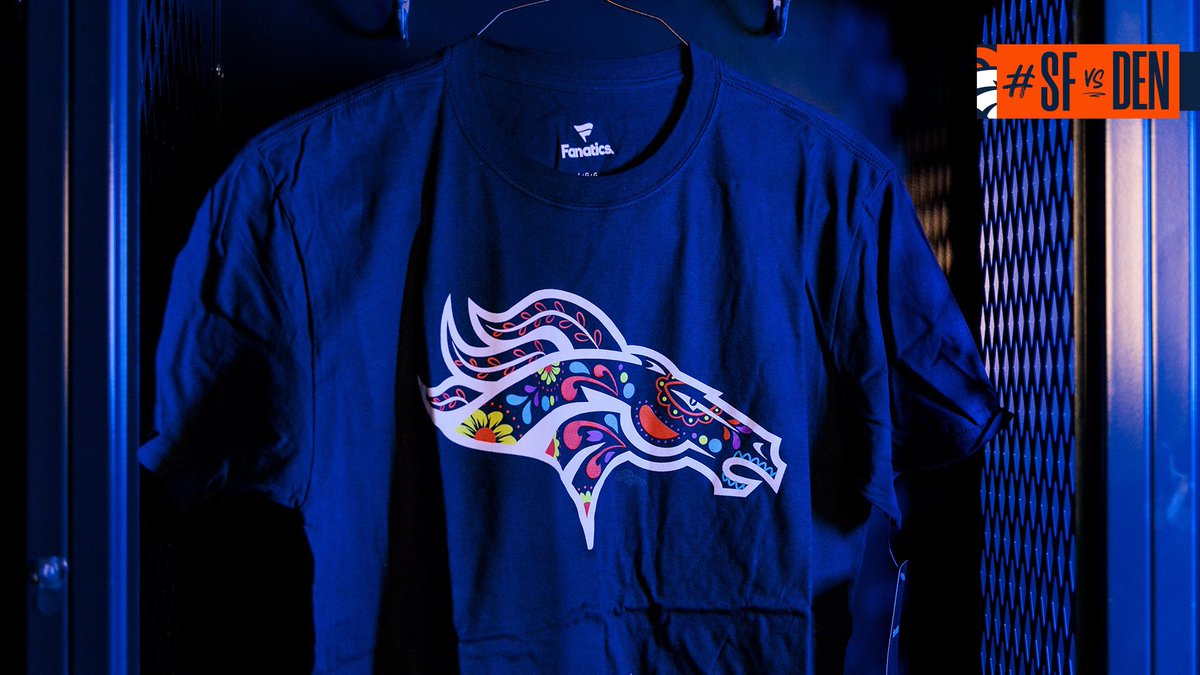 Broncos's tweet image. RT for your chance to win this @BroncosEspanol t-shirt!

#SNF x #HispanicHeritageMonth