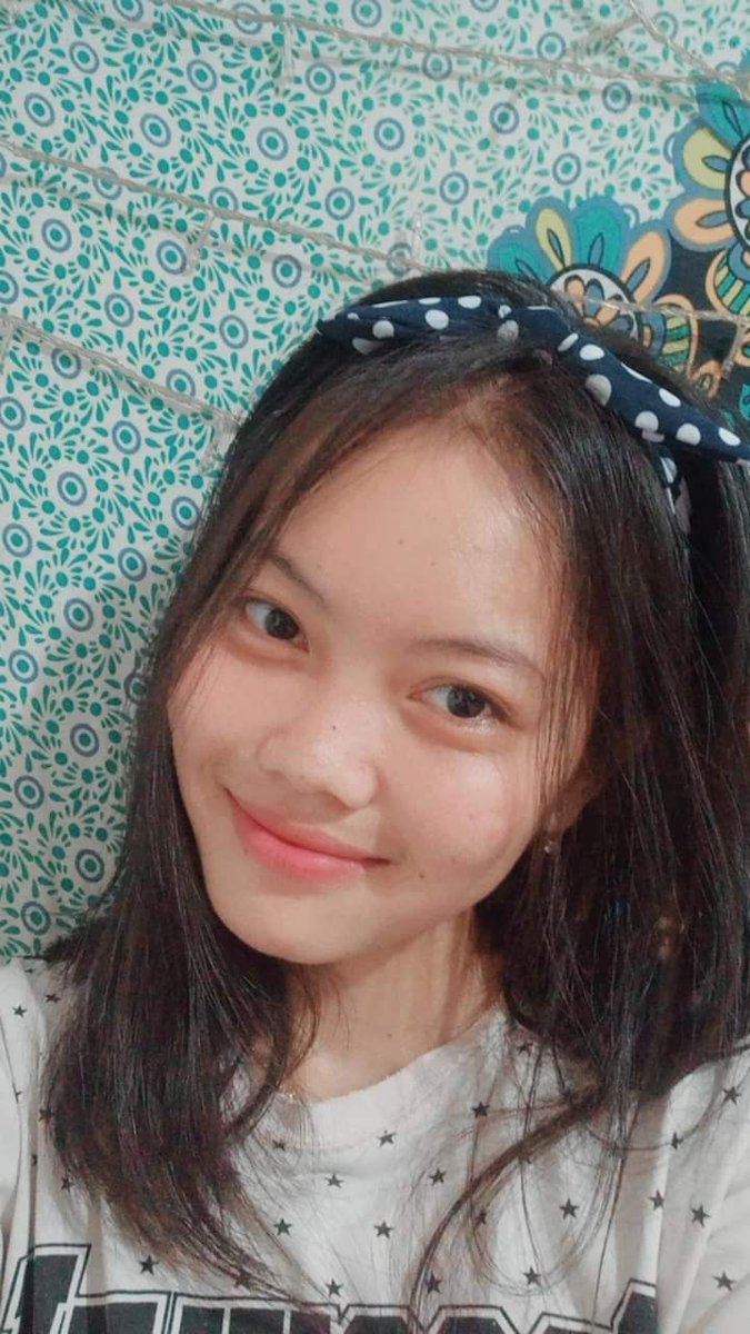 adrinyasaha's tweet photo. Nia uh ada mau lecehin dia 

#bacolin #kontolin https://t.co/A9zR44kpea