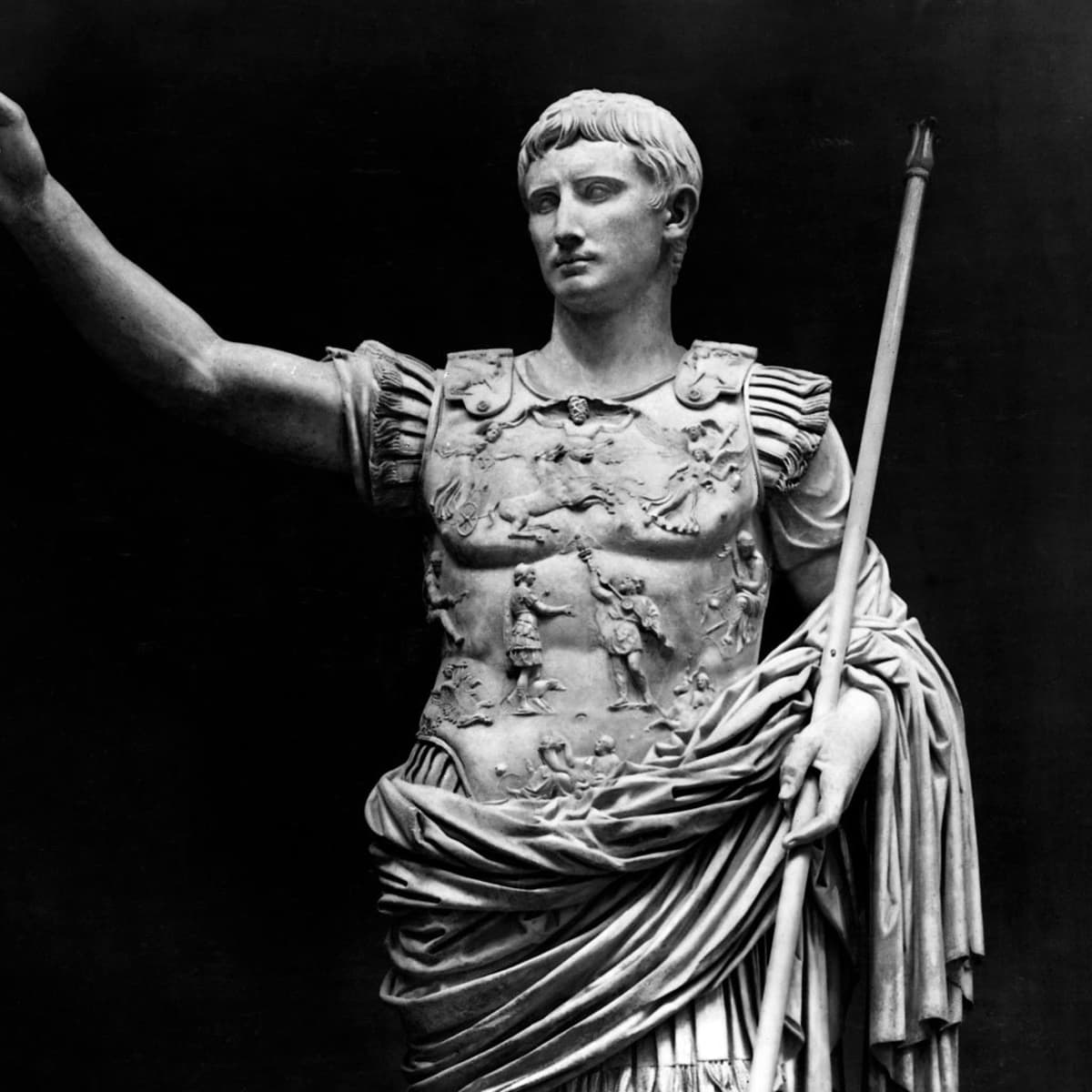 MattWoodworth8's tweet photo. Happy 2084th birthday to the emperor Augustus, born #OTD in 63 BC. Suetonius records that one of his favorite phrases was "faster than boiled asparagus" ("velocius quam asparagi coquantur") whenever he wanted something done quickly. #moveit #haulass #haulassparagus https://t.co/OjsHA9GVoS
