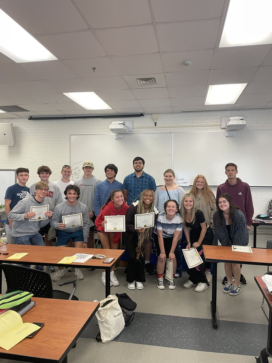 Lakota_EastNHS's tweet image. Welcome to our new members! Congratulations on your acceptance and we can’t wait to have you!
