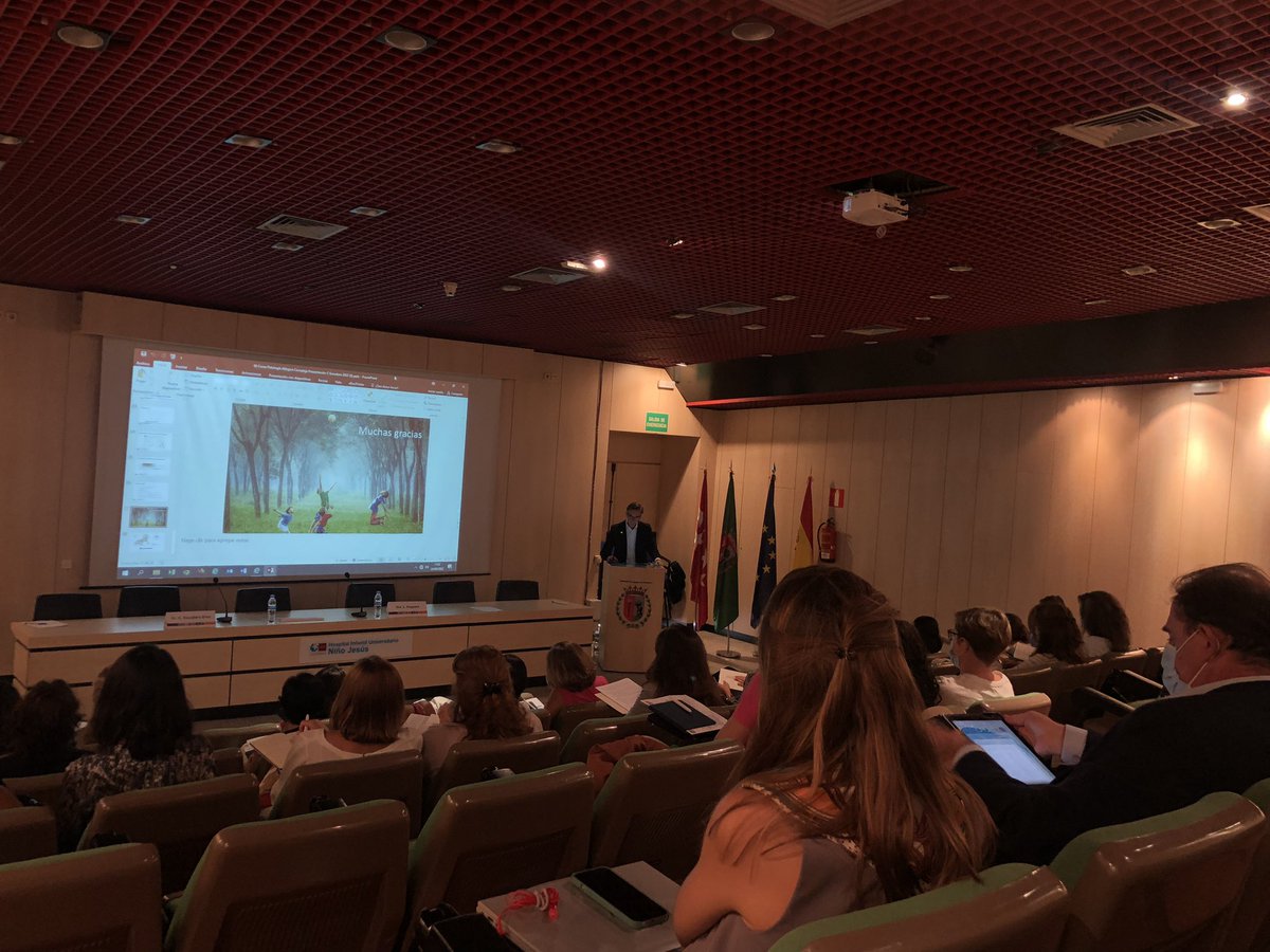 Gracias <a href="/EscuderoCarmelo/">Carmelo Escudero</a> por la magnífica ponencia. VI Edición curso Niño Jesús 
#Alergia #Letipharma