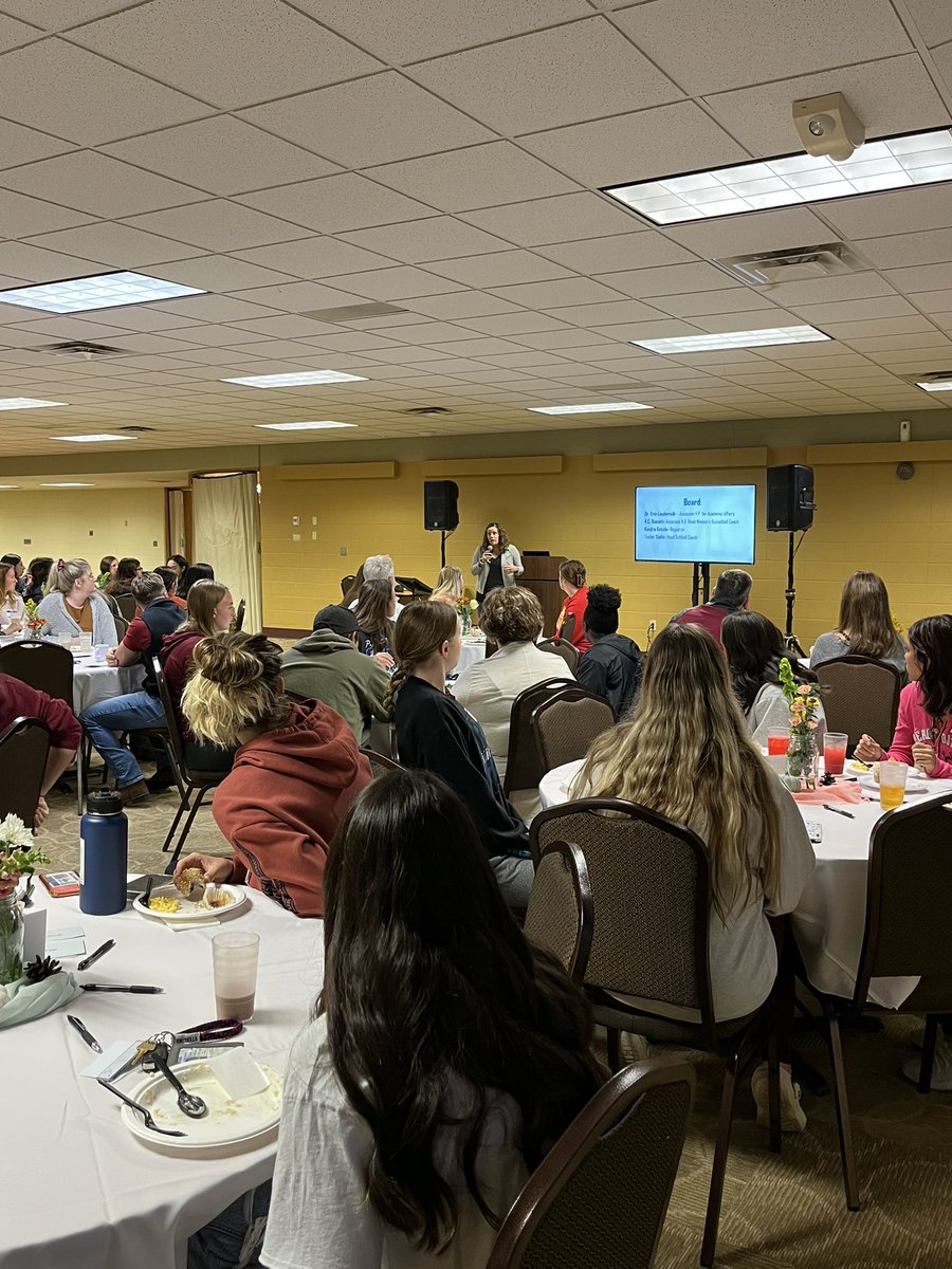 WWLC_'s tweet photo. What a great way to start a Friday morning, our WWLC Launch Breakfast was a success! Thank you to everyone who came out to support! We are excited to see what God does next. 

If you missed us, next workshop will be October 20th at 7pm in the Gleason Center! #IAm #WWLC https://t.co/GXeQFLWK7b