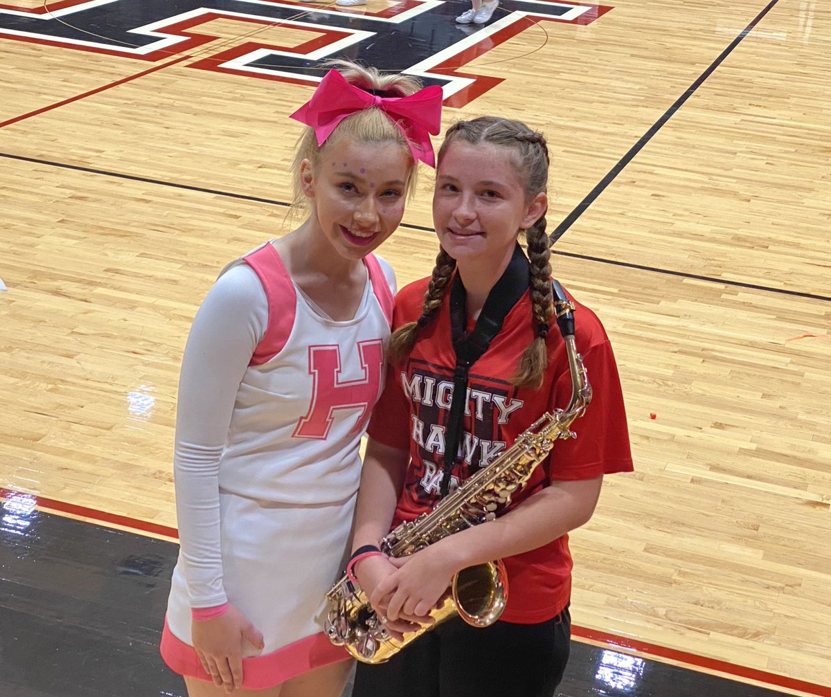 LundbergSTL2DFW's tweet photo. We are excited to watch Reilly and Bailey at the game tonight!
Beat the Jackets!  #JFDT #stingersdown #i30classic #WTD #GlowPepRally #PackthePantry #RivalryGame  #Sisters4Life #HeathCheer #HeathStuCo #MightyHawkBand https://t.co/DJHztblPIF