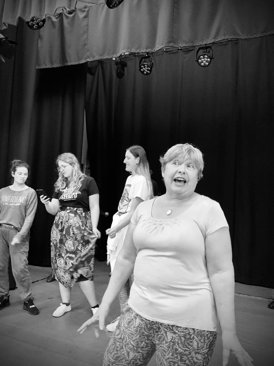 HMM76's tweet photo. As we head into the weekend, here’s a few snaps of our rehearsal last night. Packed with toe-tapping tunes from Spice Girls, Bowie, Shawaddywaddy, George Michael, Doris Day and more? Tickets available now at https://t.co/UtNcXabbwU or telephone the Box Office 01708 520 778 🎟 https://t.co/OxyBJnuREH