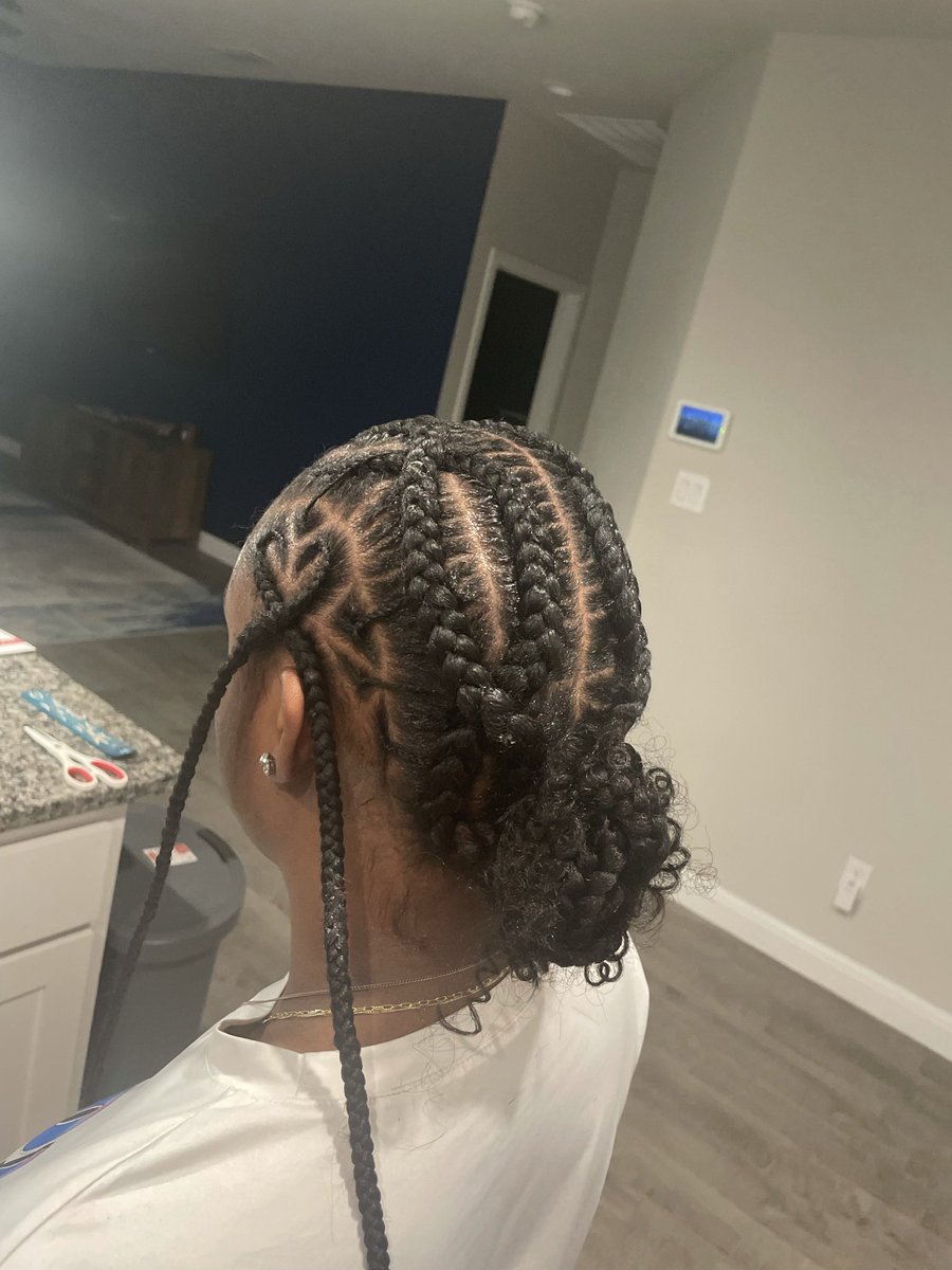 manesbymarie's tweet photo. Freestyle Cornrows With curls🫶🏽 #pvamu https://t.co/yGWPRavaKS