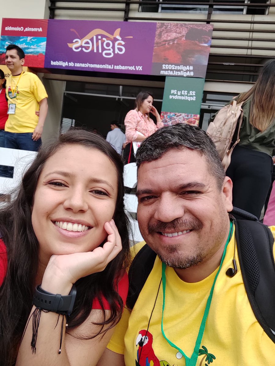 EdwinGRozoG's tweet photo. @kabp8 @AgilesColombia #agilesLatam Un cafecito no tan ágil, pero productivo. https://t.co/6yuI7S3bug