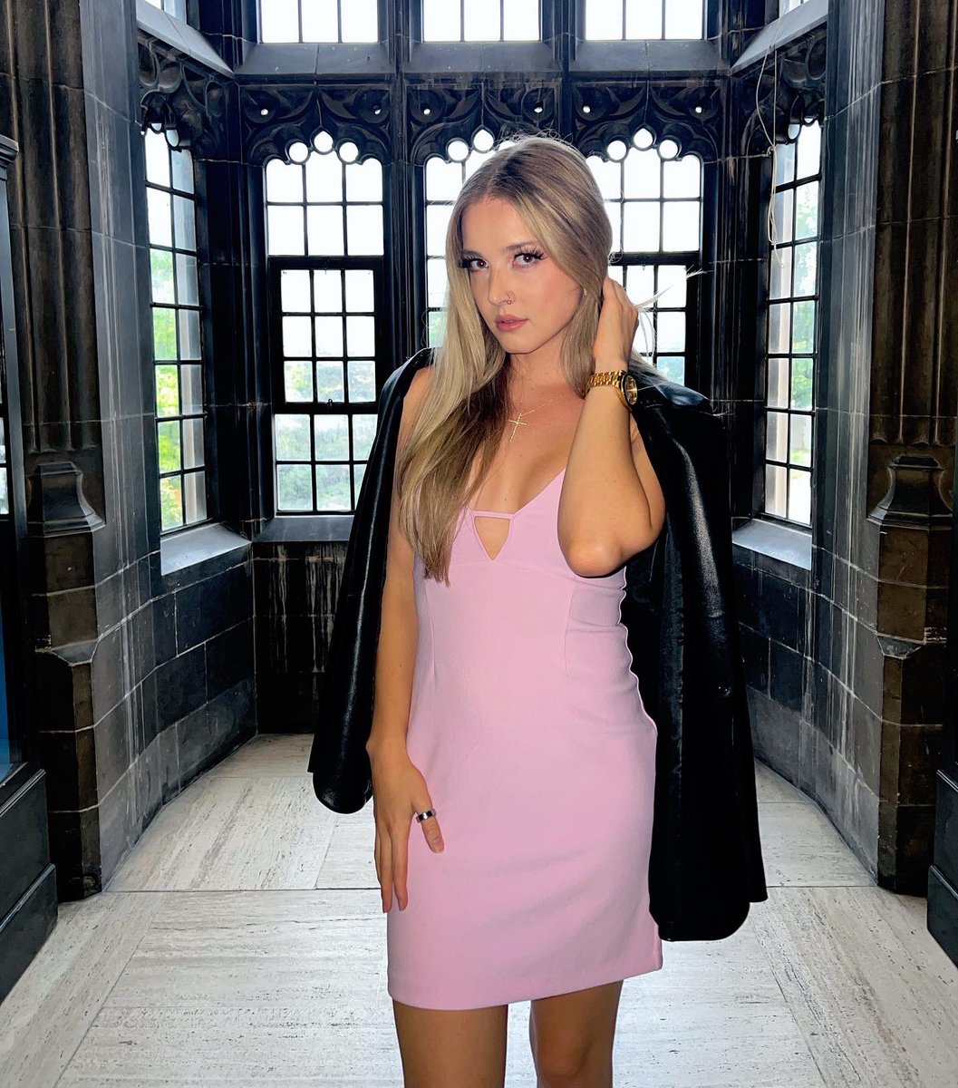 Maya ☾ tweet media