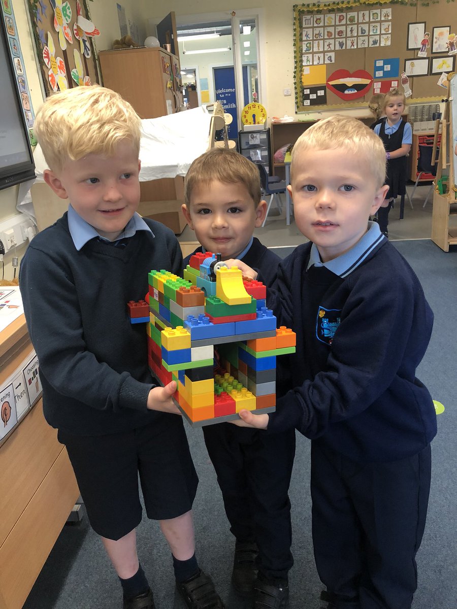 _miss_coates's tweet photo. Some great teamwork from L, I and K today using the Lego blocks in our classroom to make a sculpture. Well done boys! 👏 https://t.co/Oa29OmHqPM
