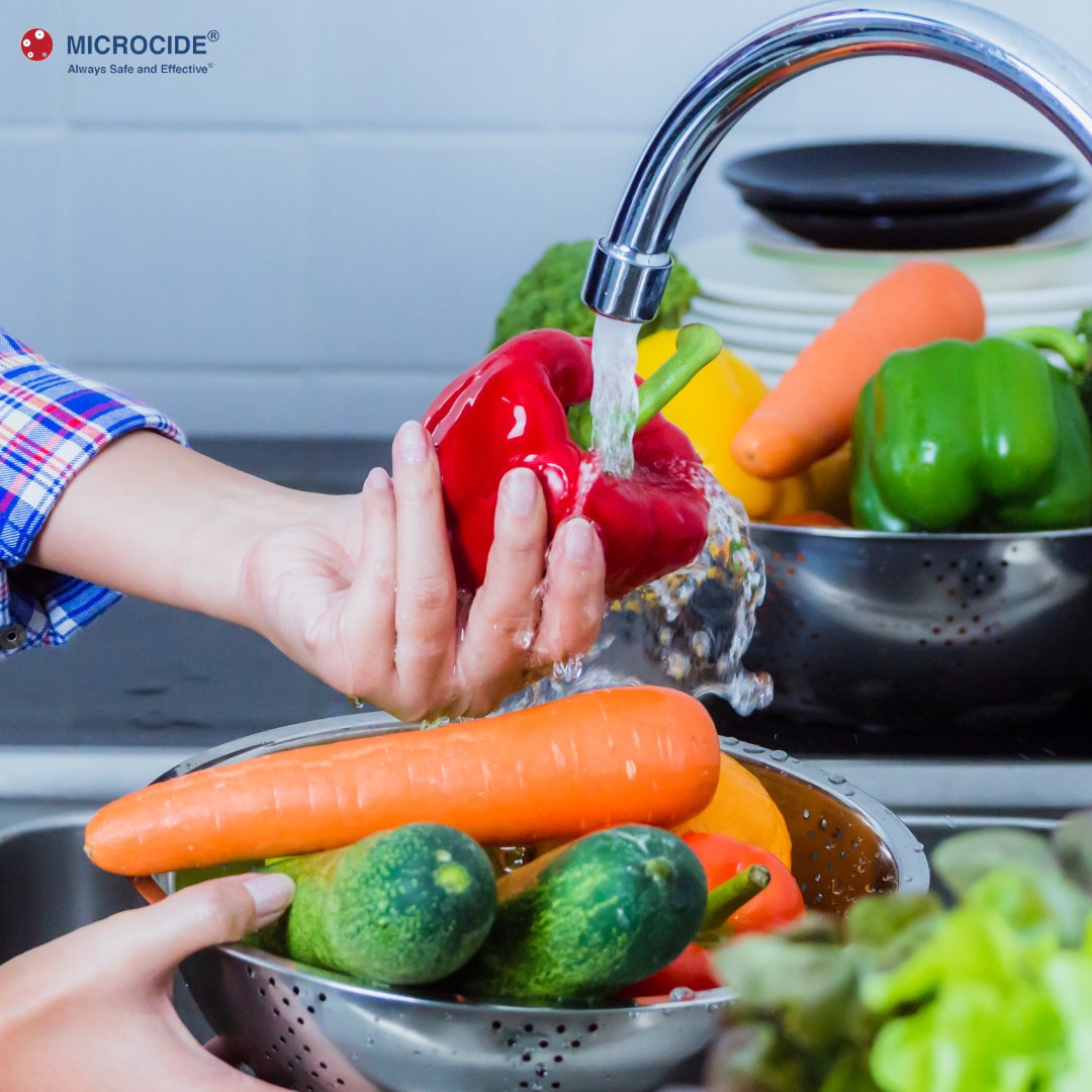 microcide's tweet image. Wash away dirt, chemical residue, and other surface contaminants with our PRO-SAN powder concentrate for fruit and vegetable wash. 🚰

#biodegradable #biobased #ecofriendly