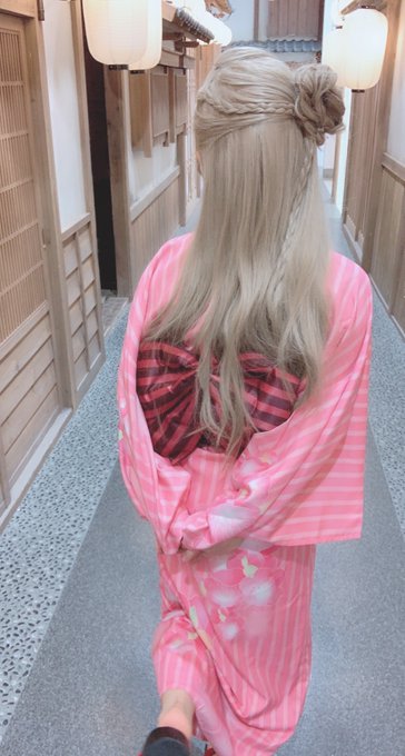 Twitterのコスプレ画像28