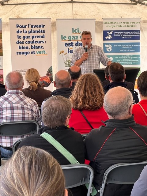 Hélène Leblond tweet media