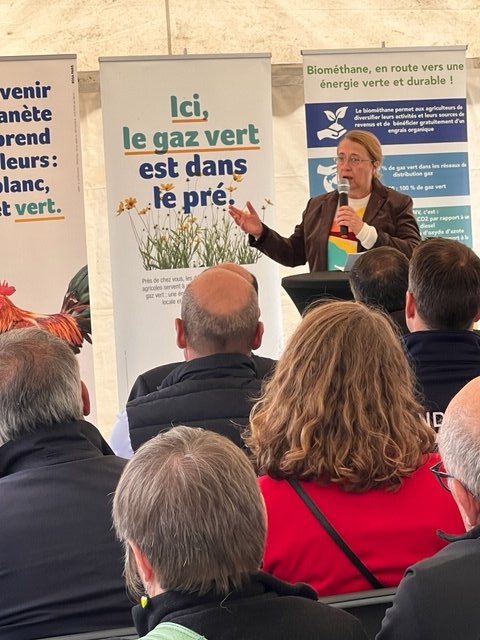 Hélène Leblond tweet media