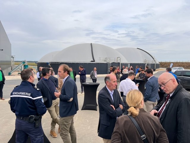 Intervention à l'inauguration de  #biomethaval, Madame le sous- préfet Claude Dulamon : "Avec les sites voisins, 75% du gaz injecté est #gazvert dans la <a href="/CCPaysdeValois/">CC Pays de Valois</a>, c'est la première communauté de communes des <a href="/hautsdefrance/">Région Hauts-de-France</a>. C'est remarquable. "