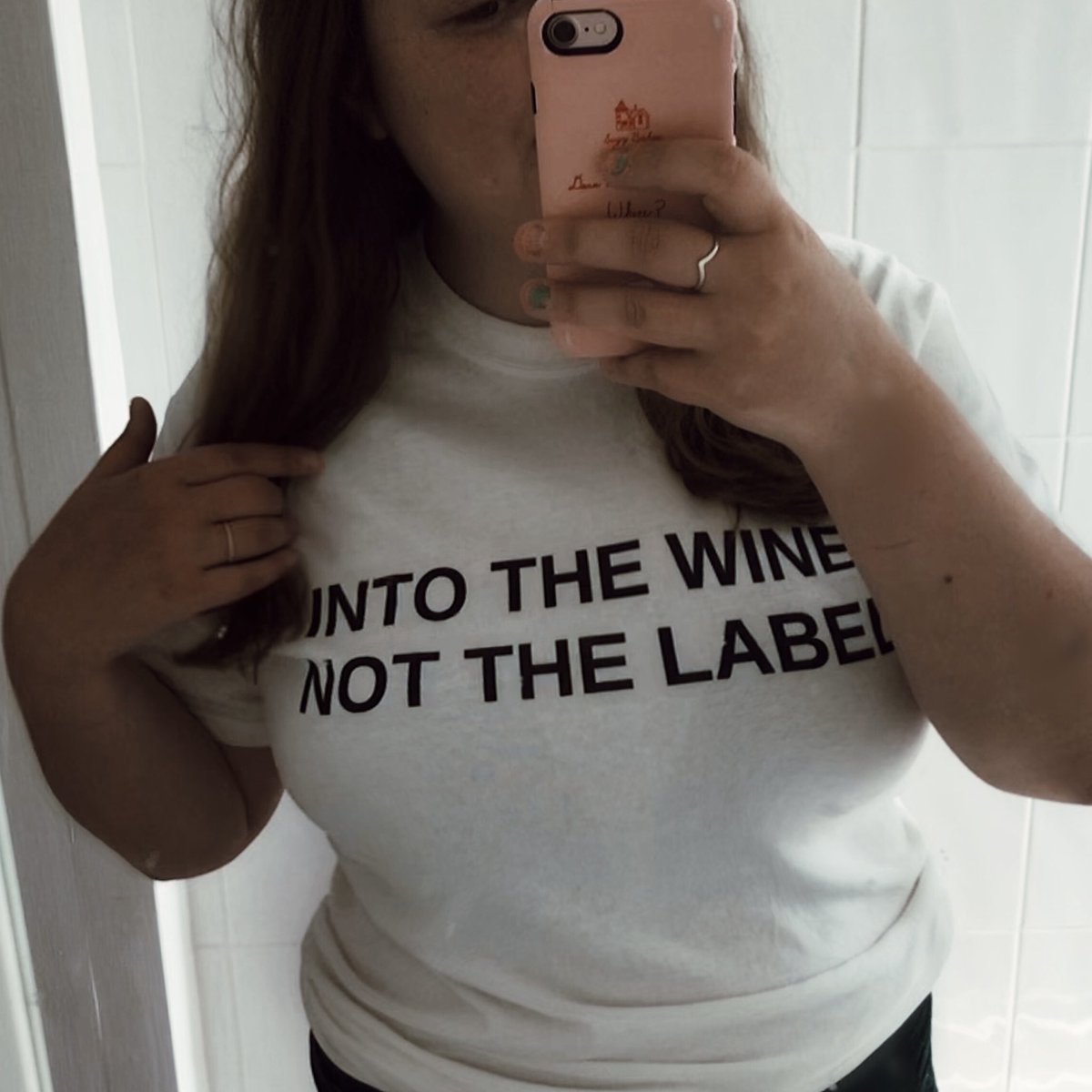 ktlxngls's tweet photo. happy by visibility day one and all. please enjoy the gayest clothes i own 💙💜 https://t.co/FsiVYsMCA5