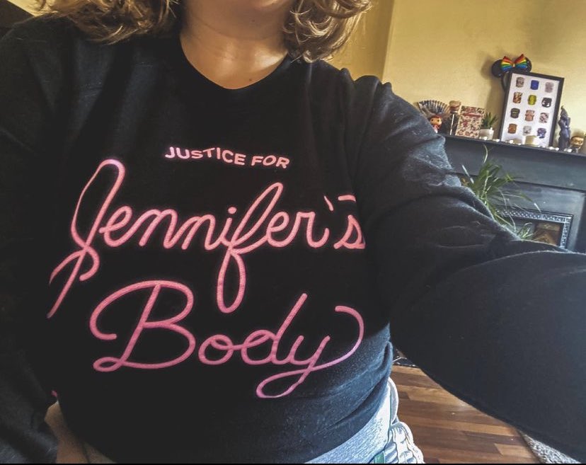 ktlxngls's tweet photo. happy by visibility day one and all. please enjoy the gayest clothes i own 💙💜 https://t.co/FsiVYsMCA5