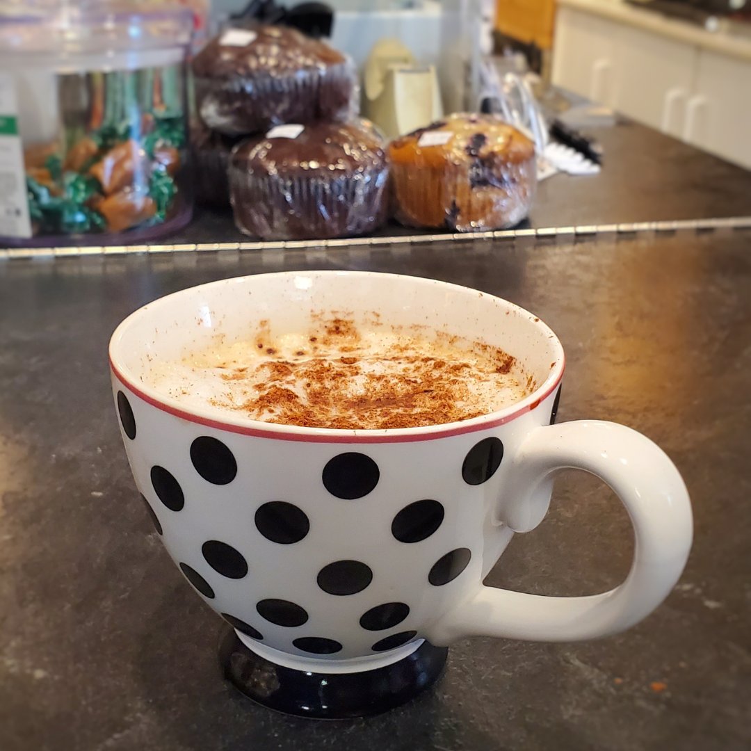 If you’re looking for a cuppa while on the Trent-Severn Waterway be sure to drop into The Water Lily in Hastings. 
 
☕ This is the Lock 19 Latte, a #TasteoftheTSW feature item

#TSWTrailTowns #TasteoftheTSW #DiscoverON