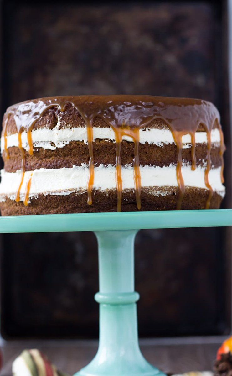 aclassictwist's tweet photo. I don't like my cake covered in frosting. There, I said it!
This Naked Pumpkin Cake with Caramel Buttercream will change your mind too.
Find the recipe here- https://t.co/RE9RvS5oIF
#aclassictwist #cakesandcocktails #dmvbaker #foodblogger #fallbaking #weekendbakingproject https://t.co/itdCjV7SMX