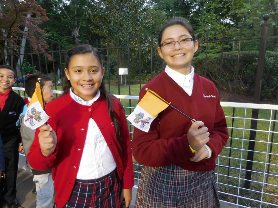 STA_Brookland's tweet photo. Seven years ago today a few dozen lucky St. Anthony students accompanied Mr. Thomasian to greet Pope Francis at the Papal Nunciature. Blessed memories!
#STABrookland #CCABlessed #AdwcommUnity https://t.co/GDjjuO9OoQ