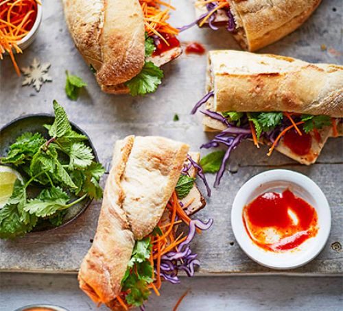 Rise4War's tweet photo. GA Warriors! #Lunch Time! Get inspired with BBC Good Food's best ever vegan lunch recipes, from office-friendly salads, wraps and soups to satisfying meat-free falafel burgers!
https://t.co/vqpizXJkD6 #RMMLLC #RISE4WAR https://t.co/yxG13QZFmQ https://t.co/Ky7EcvYQwd