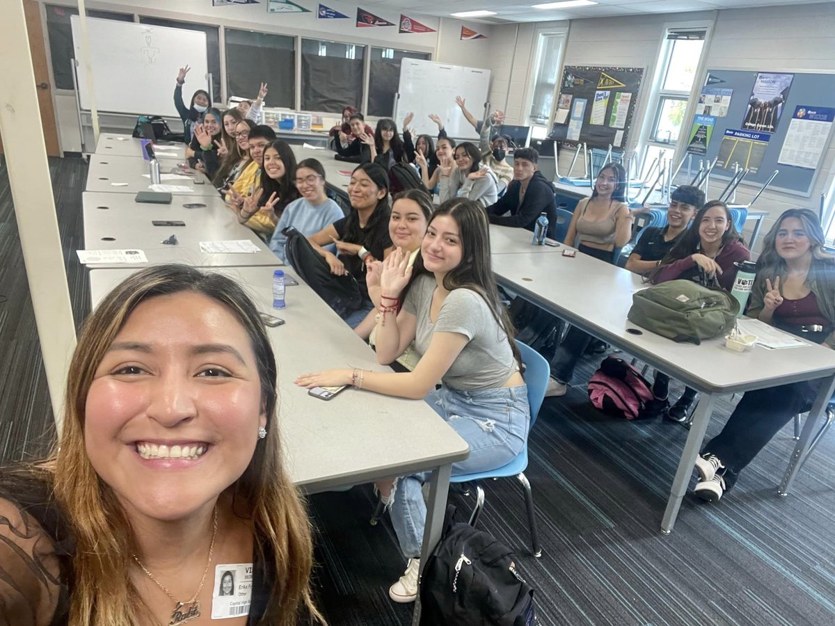 Students at <a href="/Capitalhighjags/">Capital High</a> will have their own student success agent thanks to a partnership between <a href="/GEARUPNewMexico/">GEAR UP New Mexico</a> and <a href="/successagencyco/">Student Success Agency</a>! Students will get one-on-one help for tutoring, college applications, #FAFSA completion, and more from near-peer mentors like Rubi.