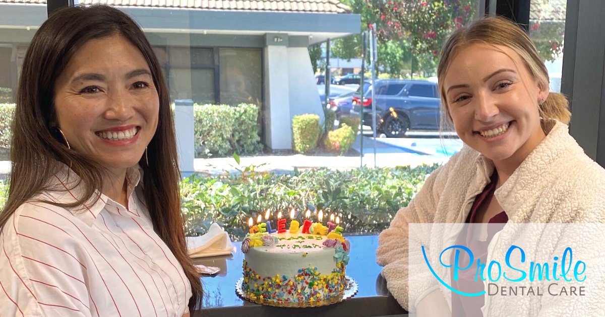 ProSmileDental2's tweet photo. Happy birthday to Tinah, Kasey, and our dental assistant, Michaela! 🎉🎂🎈 https://t.co/DgBx2V7GY6