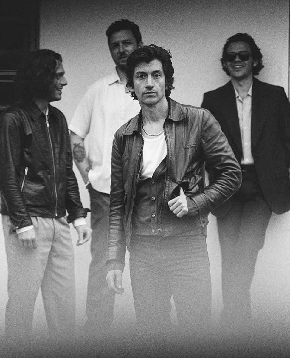 arctic monkeys bot tweet media