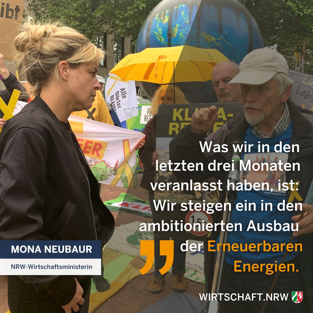 WirtschaftNRW's tweet photo. Ministerin @MonaNeubaur tauschte sich heute mit den AktivistInnen vom #Klimastreik aus &amp; sprach über den Ausstieg aus fossilen Energieträgern. #NRW treibt den Ausbau der #ErneuerbarenEnergien voran. Was hat das Land in den ersten 3 Monaten für den #KlimaschutzNRW angestoßen?👇 https://t.co/1Lv8O02zb6