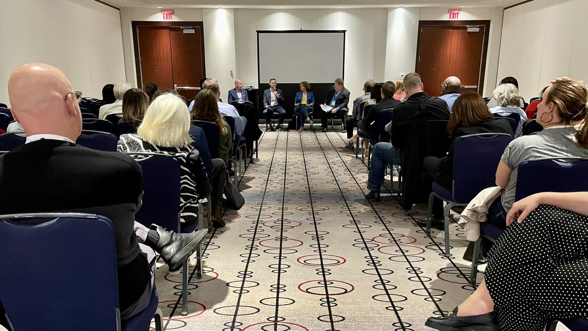 Our VP <a href="/CvDonat/">Christian von Donat</a> spoke at an #IDAVAN2022 panel about advocating for downtowns on both sides of the border. 

Thank you to all the <a href="/IntlDwtnAssoc/">Int'l Downtown Assoc</a> members for participating in the discussion.