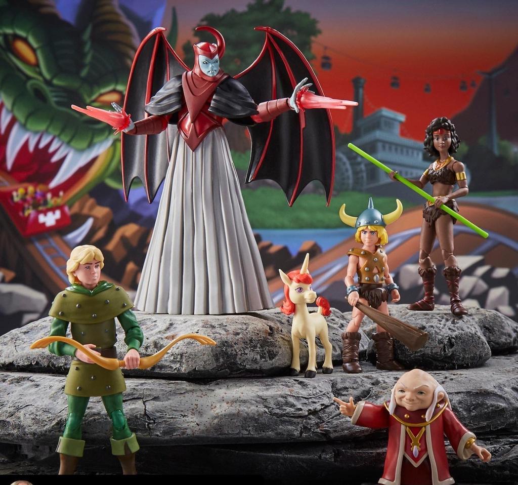 KromicB's tweet photo. ¡Atentos a lo que se viene por parte de la juguetera Hasbro de la recordada serie animada de los ochenta 'Dungeons &amp; Dragons'!
¡La colección de figuras que muchos habríamos deseado tener en nuestra infancia! https://t.co/667g6yHFO1