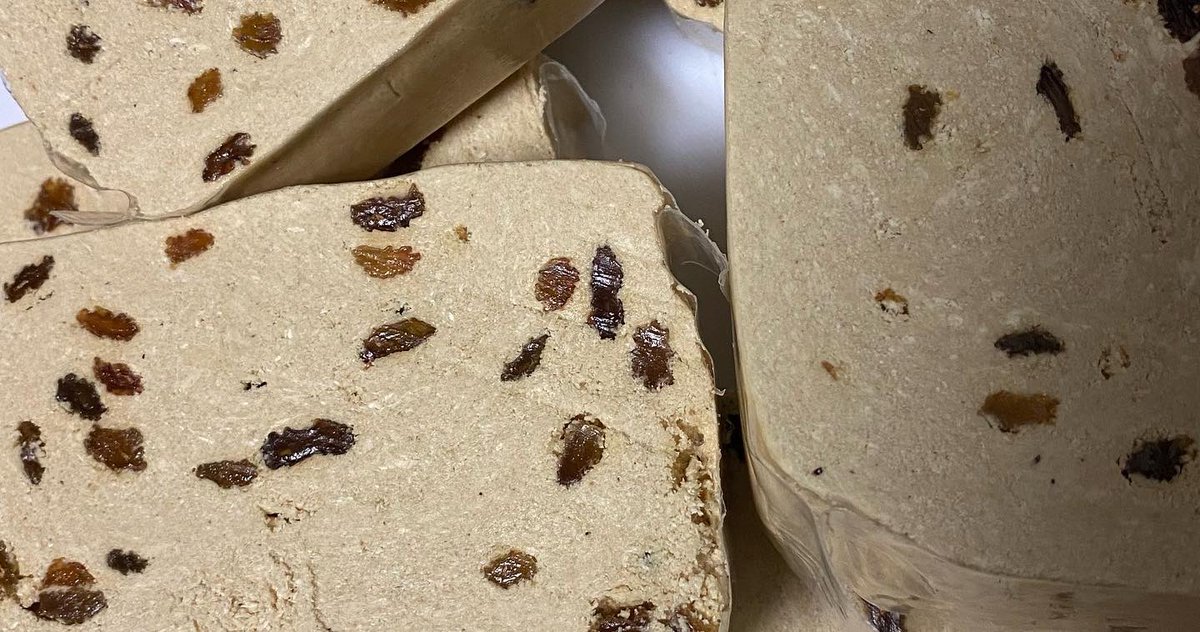 Greek sugar free Halva at Tonys. 
Pistachio halva . 47% ground sesame seeds. 43% Honey. 10% pistachio nuts.

Grape juice Halva with sultanas. 
50% ground sesame seeds. 45% Grape juice. 5% sultanas.  
Sugar free. sugar free. sugar free 

#tonysfinchley #tonysn2 #sugarfreehalva