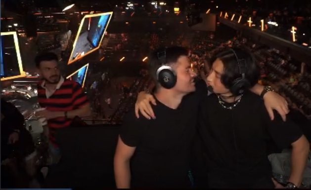 clockisnewglock's tweet photo. @tarik love https://t.co/iWylWiOhkr