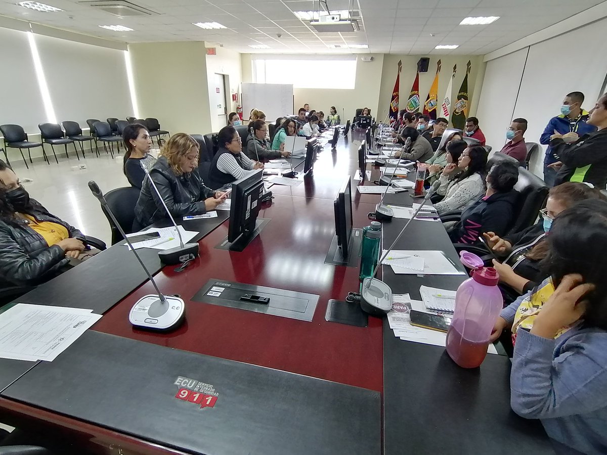 El módulo de Tránsito y Movilidad en el taller #PrimerRespondiente, para los brigadistas de seguridad del hospital <a href="/IESSec/">IESS</a> #Ambato, fue dictado por personal el área de seguridad y educación vial de <a href="/TransitoAmbato/">DTTM</a> del <a href="/gadambato/">GAD Municipalidad de Ambato</a>.

#ECU911SomosTodos
