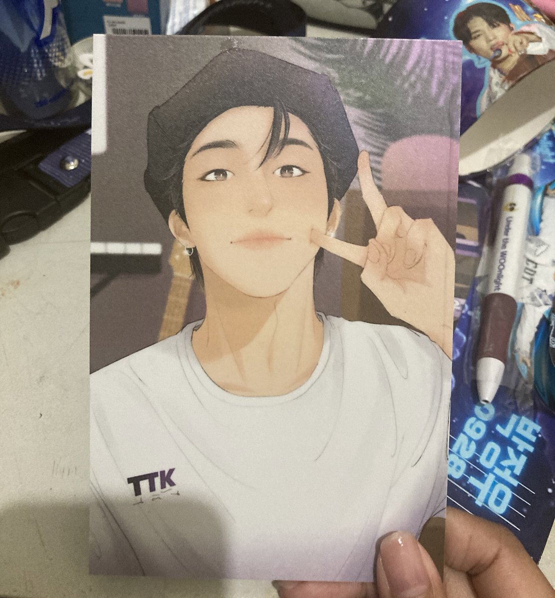 ddojjangu's tweet photo. #0266mails
my jeongwoo sah kit finally arrived po omg! super happy ko po today kahit pagod pagod TT everything inside the kit is worth it! thank you so much po @PJWLeague & @H4gsNationEvent more woo sah kit to come po!! ππ #UnderTheWoonlight https://t.co/zWtcvRU9Fh